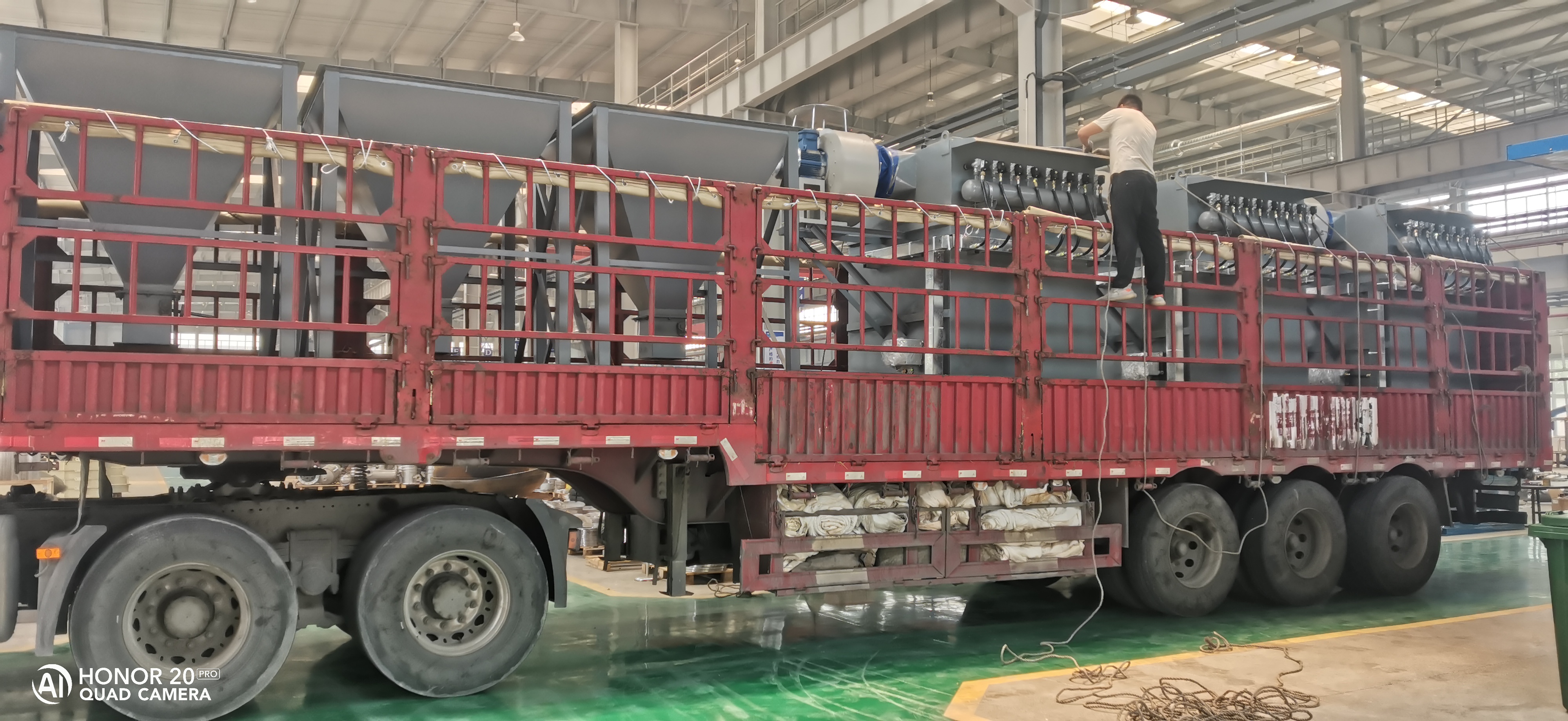 DMC型單機(jī)脈沖袋式除塵器