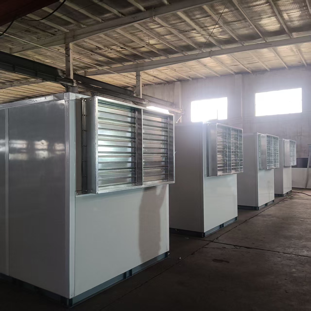 自潔式高效除塵機(jī)組設(shè)備