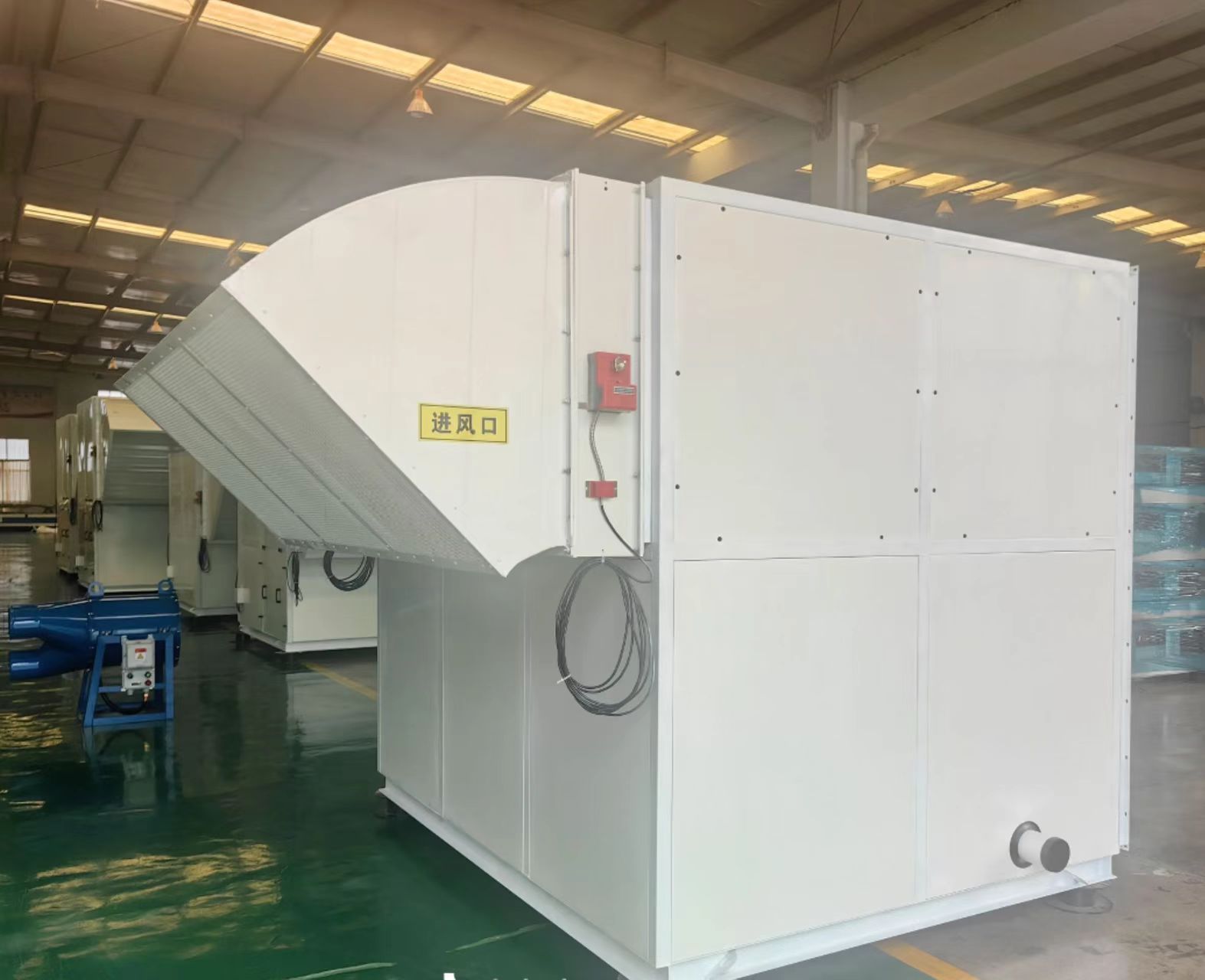 自清潔防沙塵機組設(shè)備