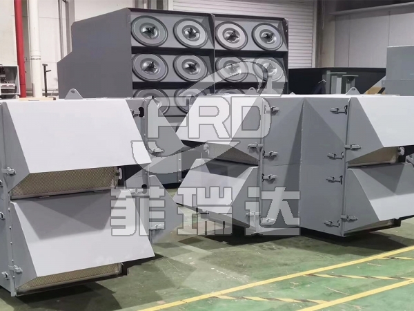 自潔式中效過濾機(jī)組