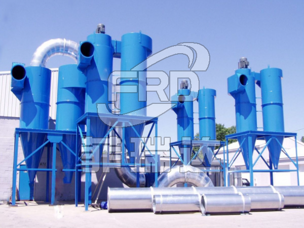 旋風(fēng)除塵器是由進氣管、排氣管、圓筒體、圓錐體和灰斗組成